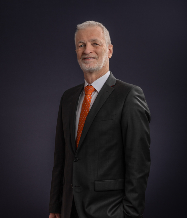 Martin S.